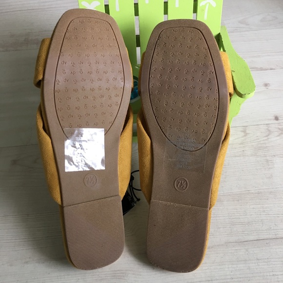 Women's Addie Microsuede Knotted Slide Sandals-B9 - Picture 6 of 8